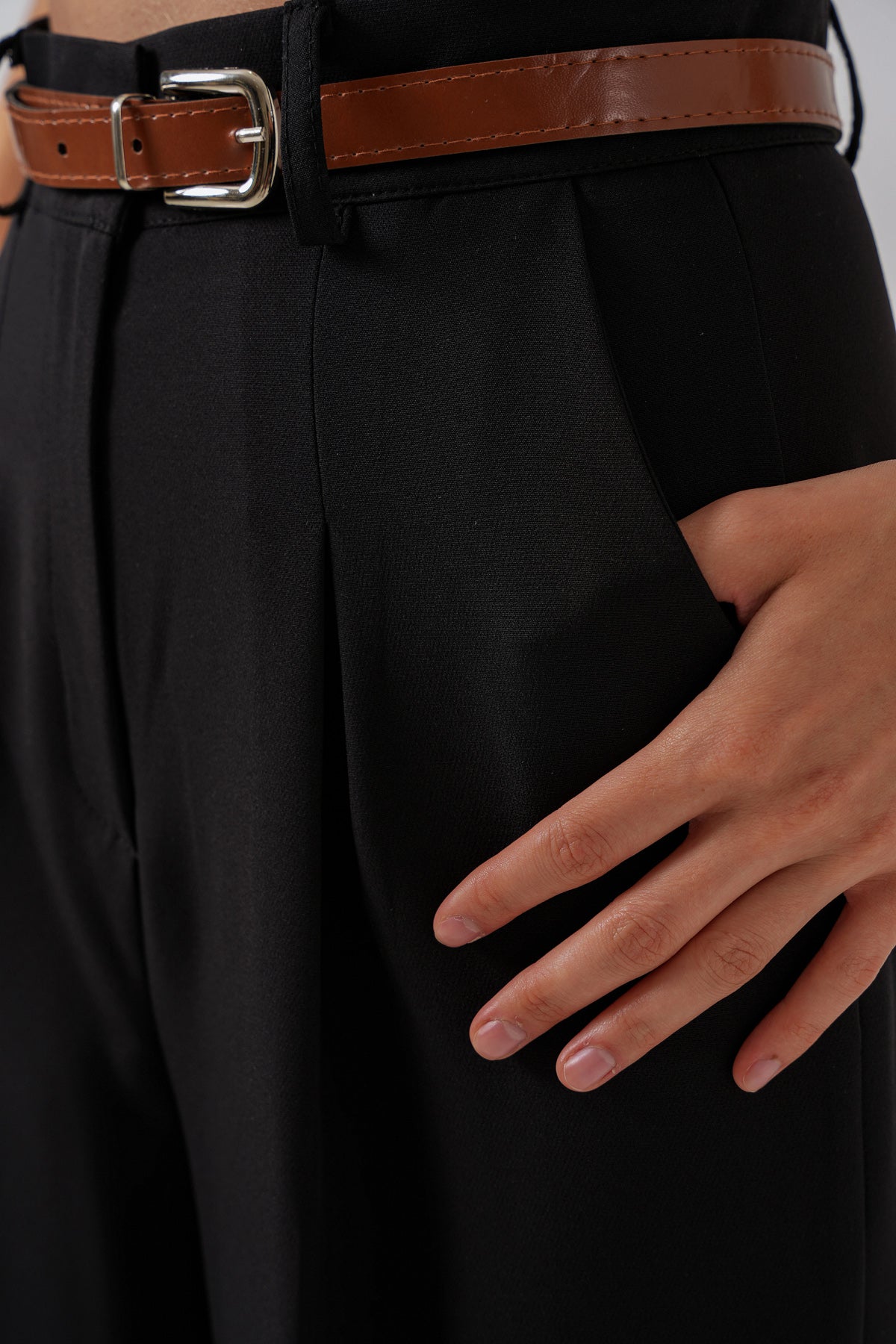 Damen Stoffhose – Elegante Wide Leg Hose in Schwarz