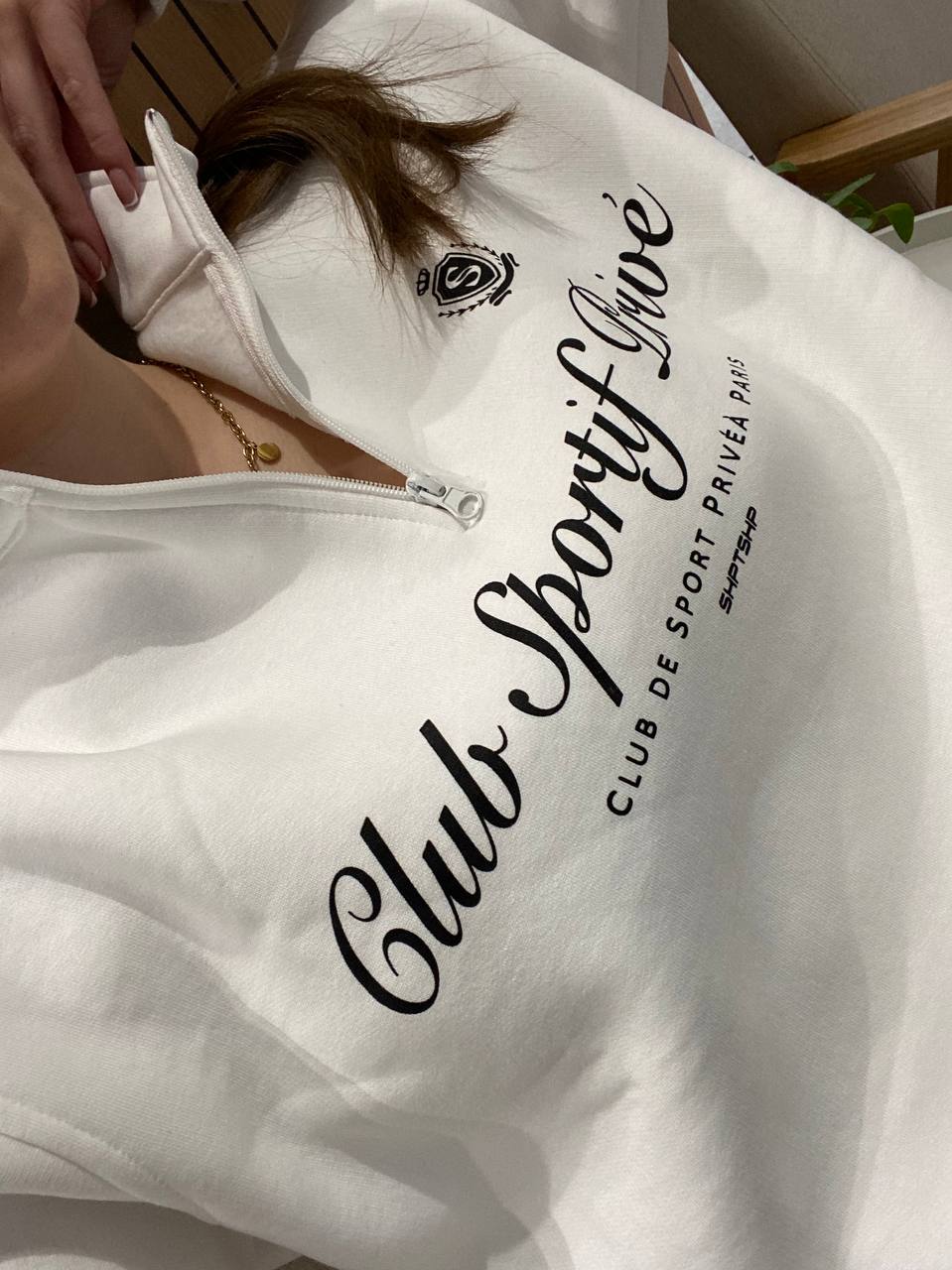 Damen Hoodie mit Reißverschluss – Weißer Oversize Sweater