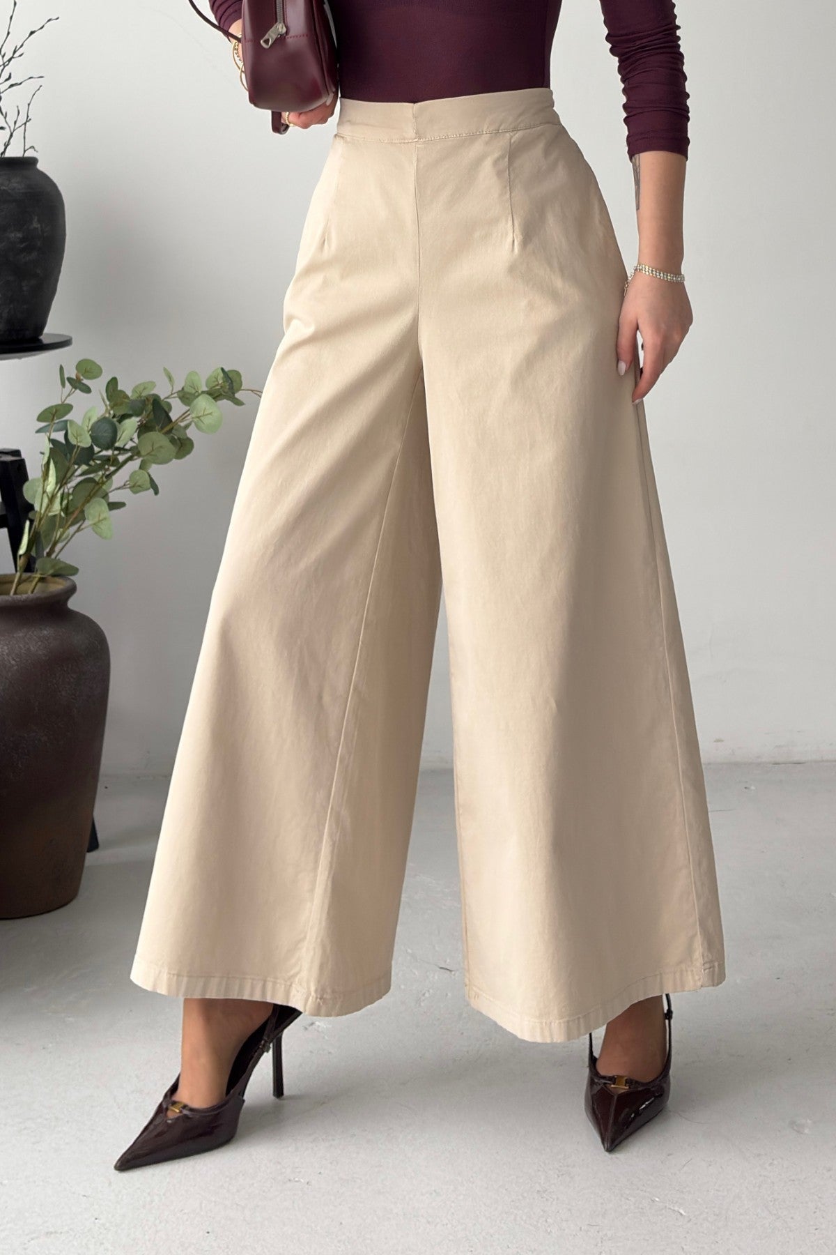 Damen Wide Leg Hose – Elegante High Waist Hose in Beige