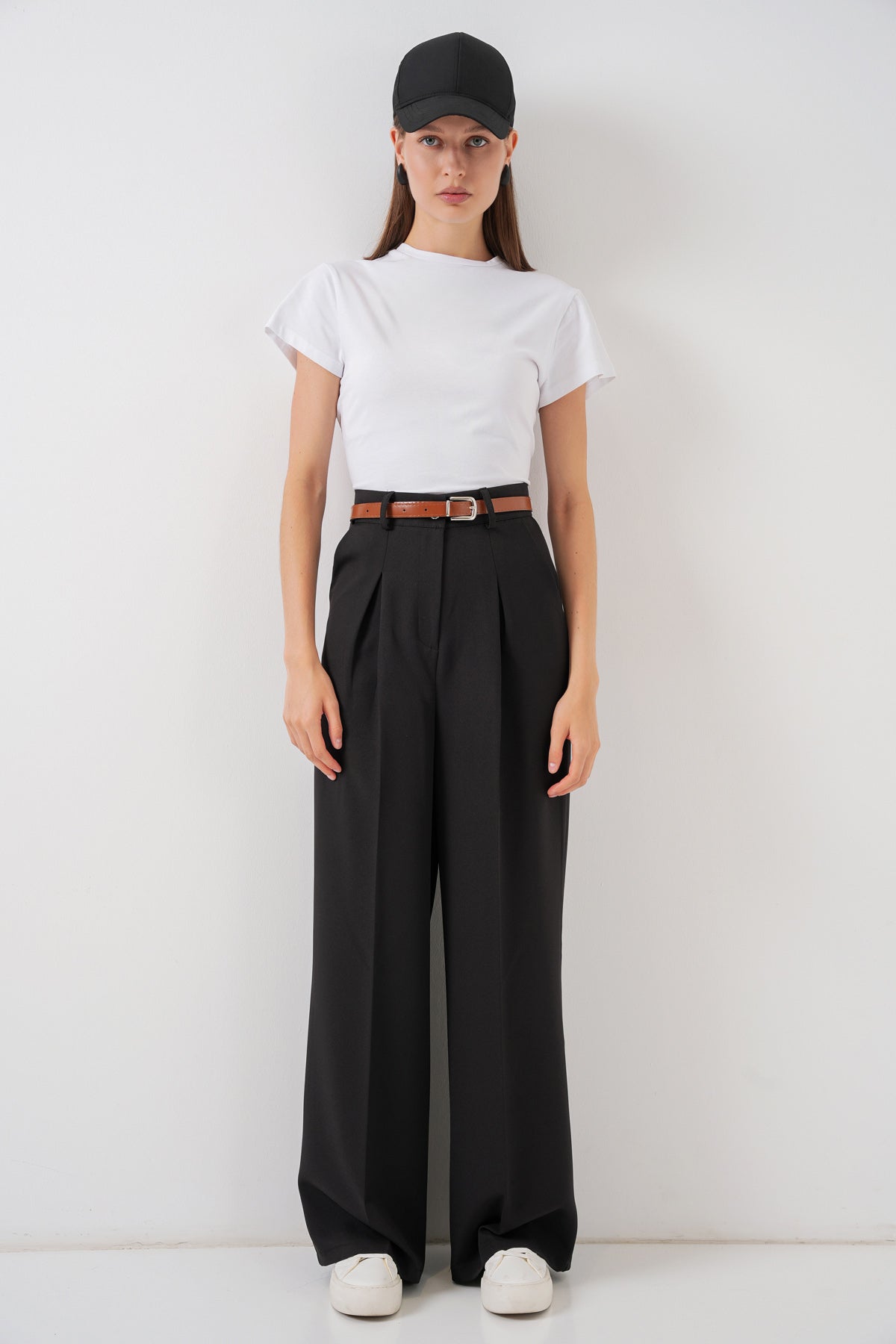 Damen Stoffhose – Elegante Wide Leg Hose in Schwarz
